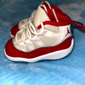 Jordan 11 Cherry Kids